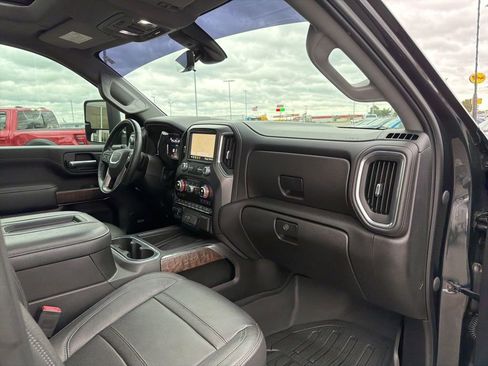 Used 2020 GMC Sierra 2500 Denali w/ Denali Ultimate Package image 22