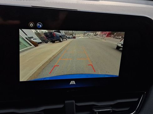 New 2026 Chevrolet Equinox RS w/ Convenience Package III AWD/4WD image 18