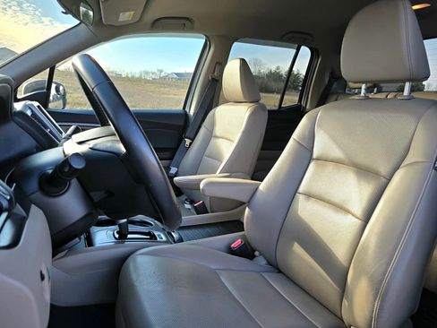 Used 2017 Honda Ridgeline RTL image 15