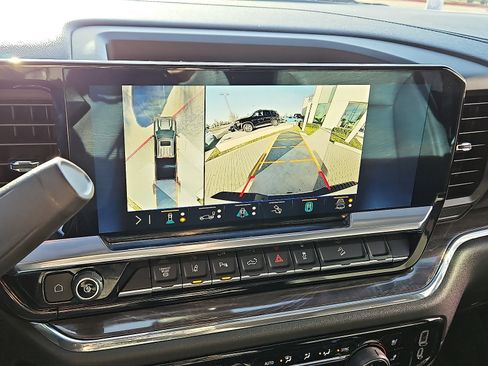 Used 2024 Chevrolet Silverado 2500 LTZ w/ LTZ Plus Package image 16