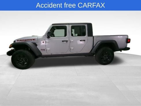 Used 2023 Jeep Gladiator Mojave w/ Cold Weather Group image 4