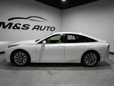 Used 2022 Toyota Mirai XLE w/ Advanced Technology Package image 9