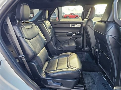 Used 2024 Ford Explorer ST w/ Equipment Group 401A image 14