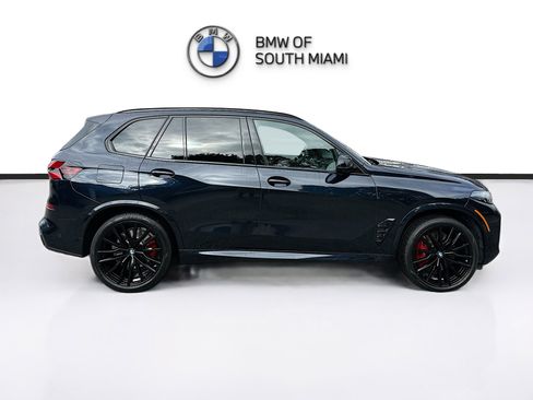 Used 2024 BMW X5 M60i image 8