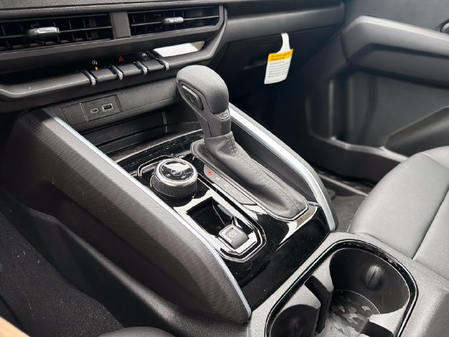 New 2026 Chevrolet Colorado Trail Boss AWD/4WD image 25