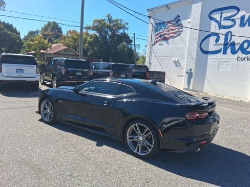 Used 2019 Chevrolet Camaro LT w/ RS Package image 15