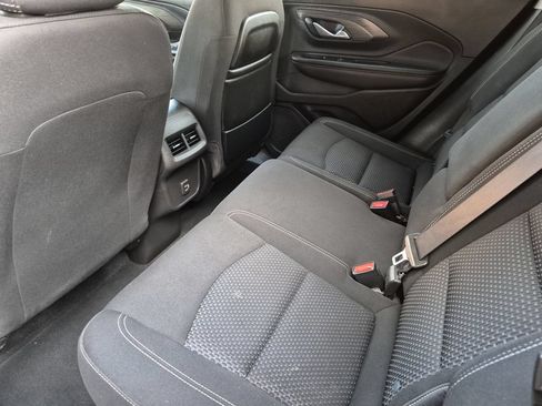 Used 2022 GMC Terrain SLE AWD/4WD image 13