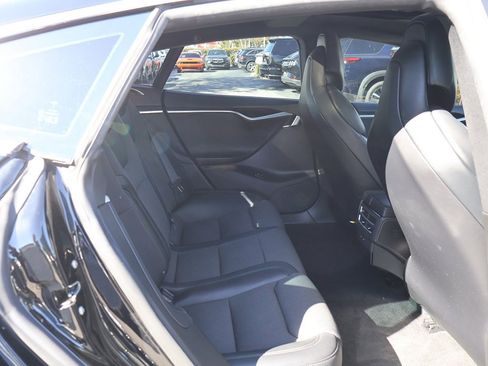Used 2017 Tesla Model S 100D image 35