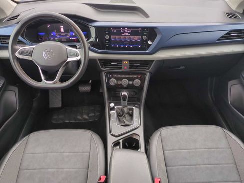 Used 2024 Volkswagen Taos SE image 19