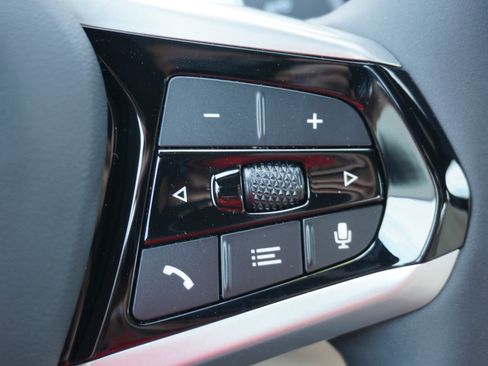 New 2025 BMW 330i Sedan w/ Premium Package image 16