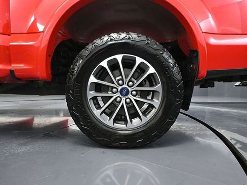 Used 2018 Ford F150 XLT w/ Equipment Group 302A Luxury image 16