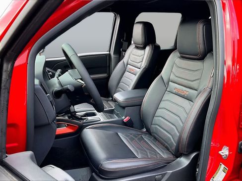 New 2026 Nissan Frontier Pro-X RWD image 9