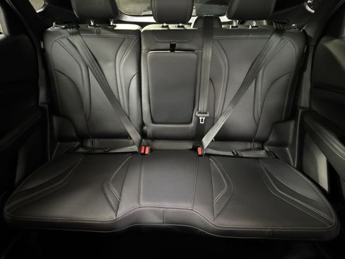 Used 2022 Ford Mustang Mach-E Premium image 5