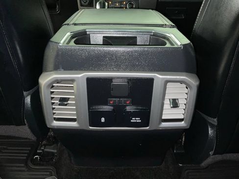 Used 2017 Ford F150 Platinum w/ Equipment Group 701A Luxury AWD/4WD image 18