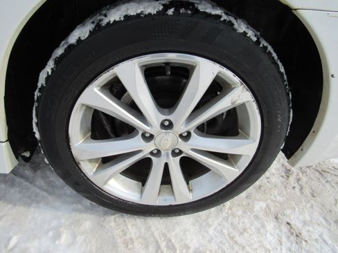 Used 2014 Subaru Legacy 2.5i Limited w/ Moonroof Package image 12