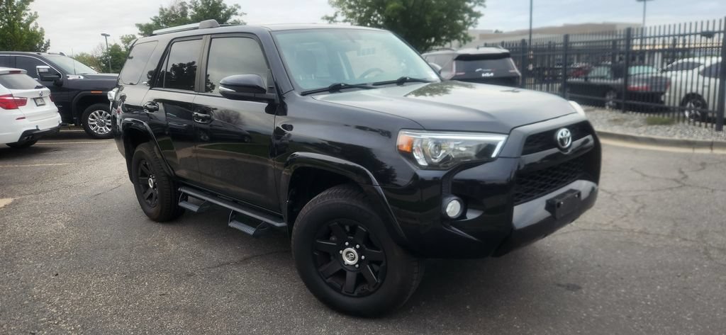 Used 2019 Toyota 4Runner SR5 Premium AWD/4WD image 1
