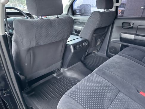 Used 2012 Toyota Tundra 4x4 CrewMax image 34