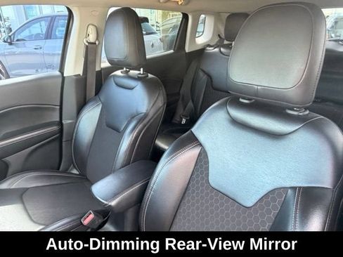 Used 2020 Jeep Compass Latitude w/ Popular Equipment Group FWD image 7