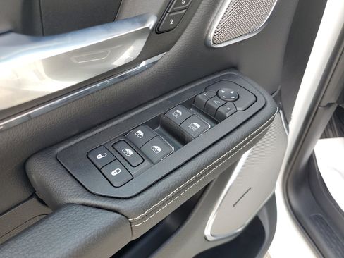 New 2026 RAM 1500 Laramie w/ Night Edition image 16