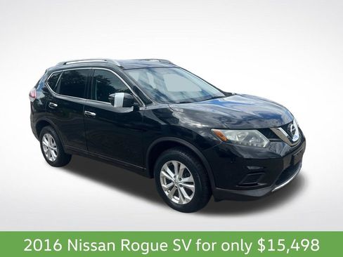 Used 2016 Nissan Rogue SV w/ SV Premium Package AWD/4WD image 8