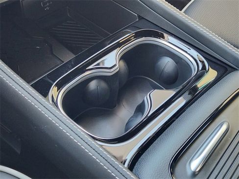 New 2026 Chrysler Pacifica Limited image 15