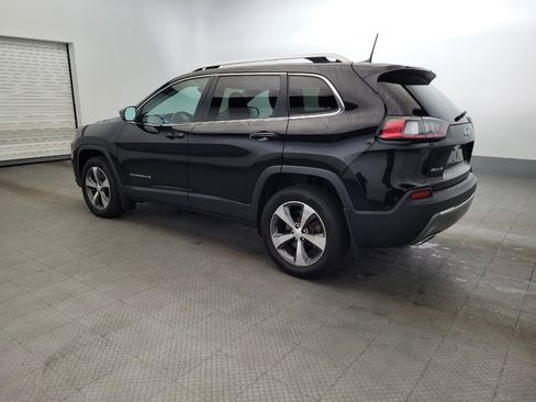 Used 2019 Jeep Cherokee Limited AWD/4WD image 3