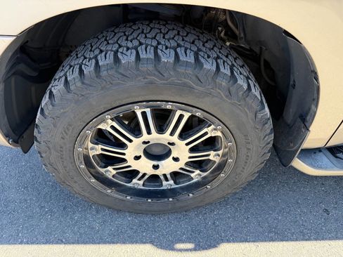 Used 2008 Toyota Sequoia Limited image 19