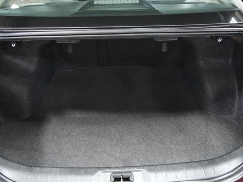 Used 2024 Nissan Altima 2.5 SV image 13