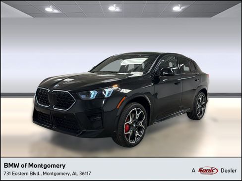New 2026 BMW X2 xDrive28i w/ Technology Package AWD/4WD image 1