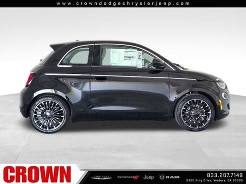 New 2025 FIAT 500 e image 4