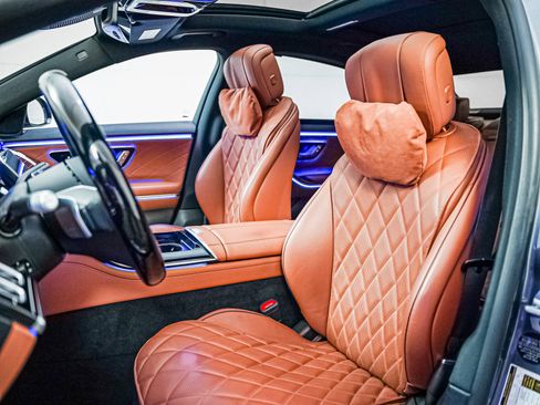 Certified 2023 Mercedes-Benz S 500 4MATIC image 8