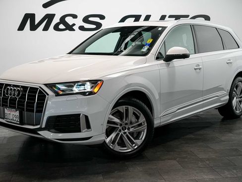 Used 2021 Audi Q7 2.0T Premium w/ Convenience Package AWD/4WD image 2