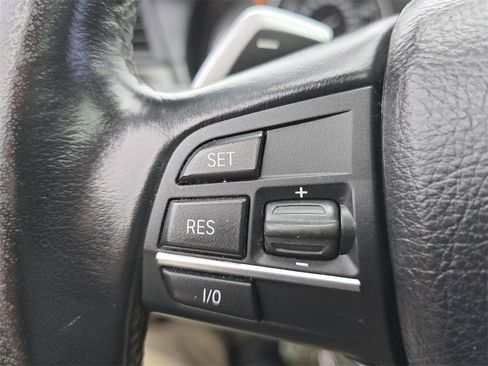 Used 2011 BMW 528i Sedan image 11