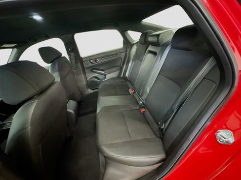 Used 2025 Honda Civic Sport image 28