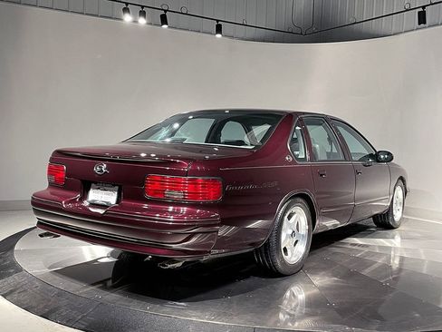 Used 1995 Chevrolet Impala SS image 5
