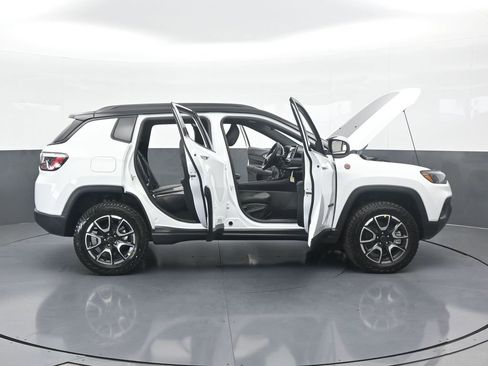 New 2026 Jeep Compass Trailhawk image 67