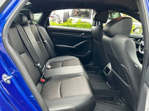Used 2020 Honda Accord Sport image 40