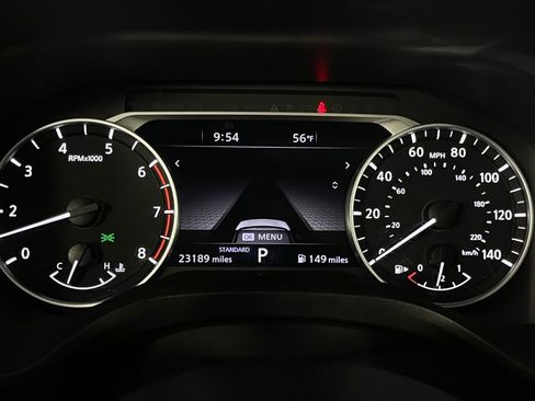 Used 2023 Nissan Rogue SL w/ SL Premium Package image 21