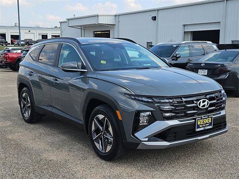 New 2026 Hyundai Tucson SEL image 3