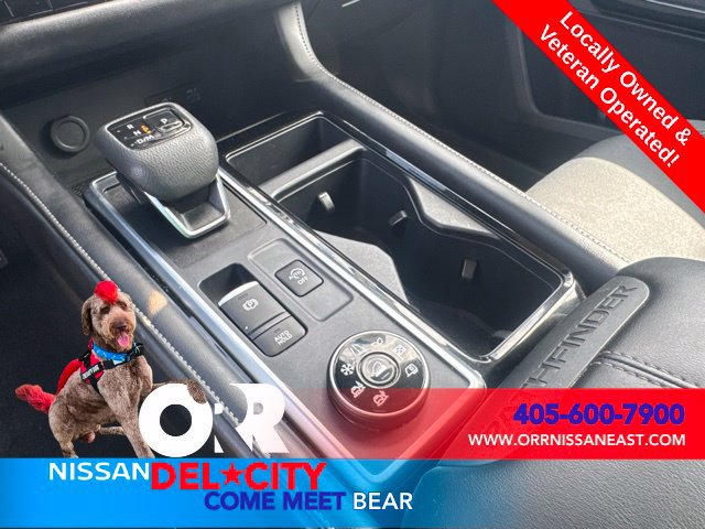 Used 2025 Nissan Pathfinder SV AWD/4WD image 29