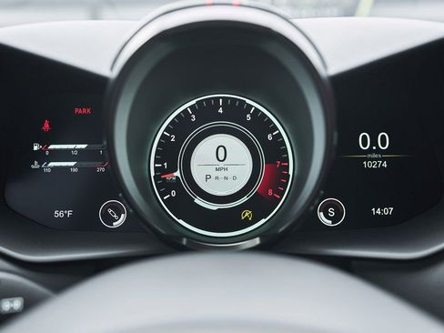 Used 2023 Aston Martin V12 Vantage image 59