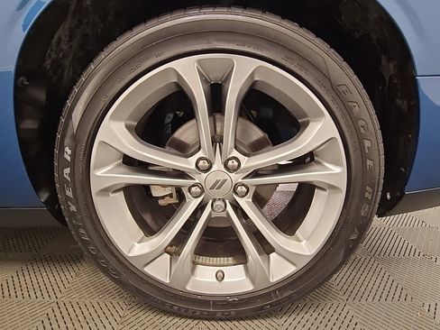 Used 2022 Dodge Challenger R/T image 38