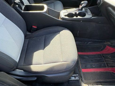 Used 2024 Chevrolet Trax RS image 14