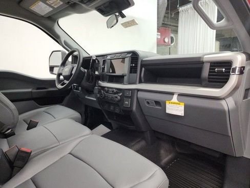 New 2024 Ford F350 XL w/ 360-Degree Camera Package image 21
