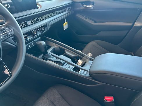 New 2026 Honda Accord LX image 10