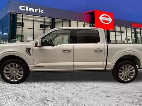 Used 2023 Ford F150 Limited image 4