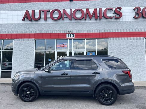 Used 2019 Ford Explorer Sport w/ Equipment Group 401A AWD/4WD image 3