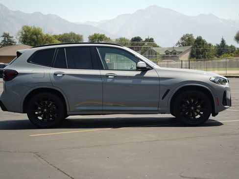 Used 2024 BMW X3 xDrive30i w/ M Sport Package AWD/4WD image 6