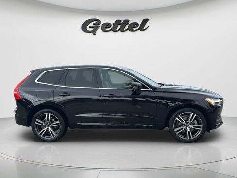 Used 2019 Volvo XC60 T6 Momentum w/ Advanced Package AWD/4WD image 4