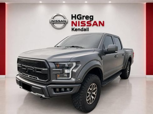 Used 2018 Ford F150 Raptor w/ Equipment Group 802A Luxury AWD/4WD image 3